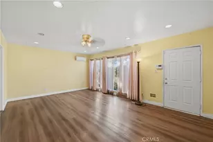 12318 Halo, Lynwood, CA 90262 - Photo 8