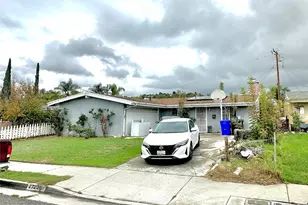 27220 Marchland, Canyon Country, CA 91351 - Photo 2