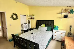 27220 Marchland, Canyon Country, CA 91351 - Photo 12