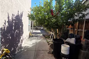 16339 Salinas, Victorville, CA 92394 - Photo 32