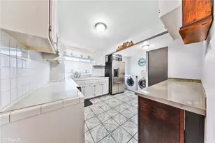 1732 E 61st, Los Angeles, CA 90001 - Photo 34