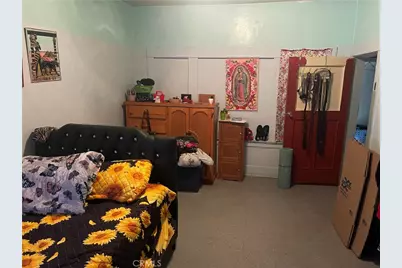 317 E 36th Street, Los Angeles, CA 90011 - Photo 12
