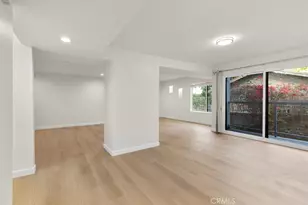 7505 Hampton Ave, West Hollywood, CA 90046 - Photo 14