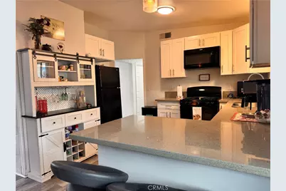 10347 Kalmia Street, Los Angeles, CA 90002 - Photo 14