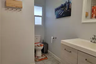 10347 Kalmia St, Los Angeles, CA 90002 - Photo 26