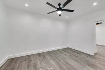 8023 Hooper Ave, Los Angeles, CA 90001 - Photo 38