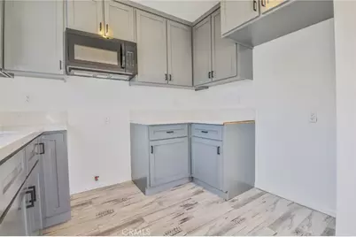 946 E 104th, Los Angeles, CA 90002 - Photo 14