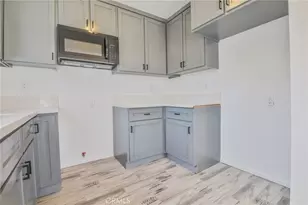 946 E 104th, Los Angeles, CA 90002 - Photo 14