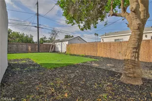 946 E 104th, Los Angeles, CA 90002 - Photo 32