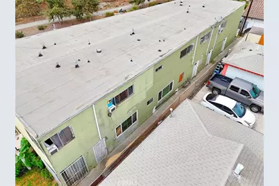 11251 State, Lynwood, CA 90262 - Photo 6