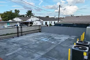 815 W G St, Wilmington, CA 90744 - Photo 42