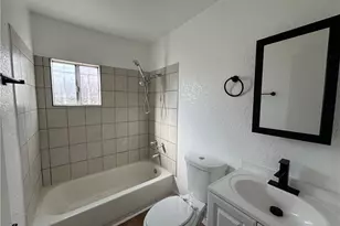 1637 E 115th, Los Angeles, CA 90059 - Photo 10