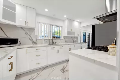 8150 Ranchito Avenue, Panorama City, CA 91402 - Photo 14