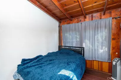 9421 Dearborn, South Gate, CA 90280 - Photo 36