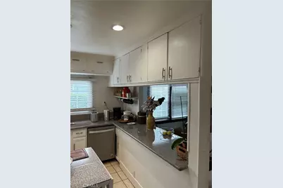4174 3rd  Ave, Los Angeles, CA 90008 - Photo 14