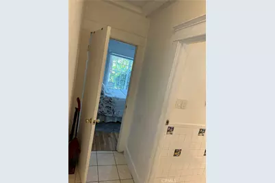 4174 3rd  Ave, Los Angeles, CA 90008 - Photo 22
