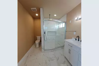 1402 E O, Wilmington, CA 90744 - Photo 16