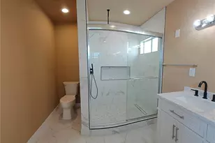 1402 E O, Wilmington, CA 90744 - Photo 16