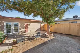 15254 Las Piedras Dr, Victorville, CA 92395 - Photo 28