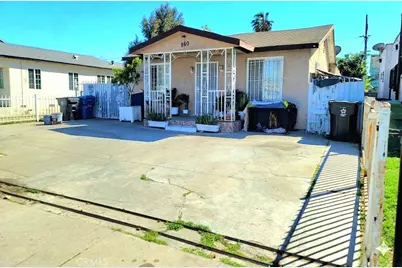 860 W 73rd St., Los Angeles, CA 90044 - Photo 2