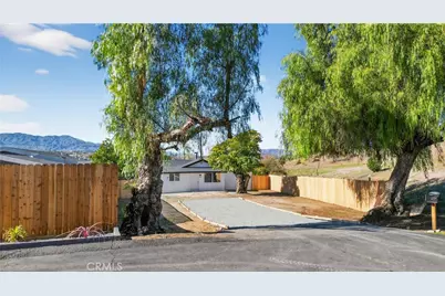 513 Lookout, Lake Elsinore, CA 92530 - Photo 8