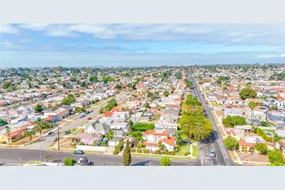 1434 W 92nd St, Los Angeles, CA 90047 - Photo 38