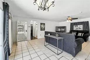 10333 Capistrano Ave, South Gate, CA 90280 - Photo 12