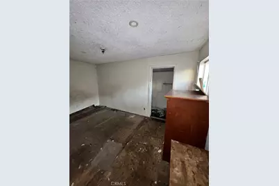 13300 S Largo Avenue, Compton, CA 90222 - Photo 10