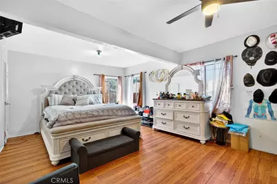 1803 E 109th Place, Los Angeles, CA 90059 - Photo 12