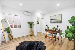 9008 Baring Cross, Los Angeles, CA 90044 - Photo 12