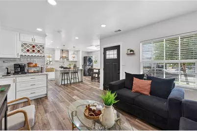 1513 W 215th Street, Torrance, CA 90501 - Photo 4