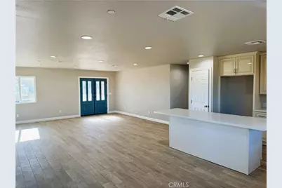 8401 Eucalyptus Avenue, California City, CA 93505 - Photo 4