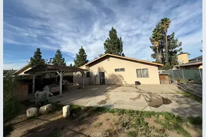 17053 Pinedale Court, Fontana, CA 92335 - Photo 6