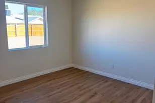 8669 S Loop Blvd, California City, CA 93505 - Photo 10