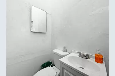 348 W Vernon Avenue, Los Angeles, CA 90037 - Photo 10