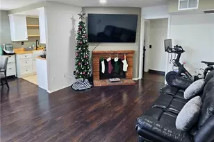 145 S Poplar, Brea, CA 92821 - Photo 4