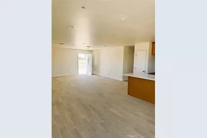 9348 S Loop Boulevard, California City, CA 93503 - Photo 2