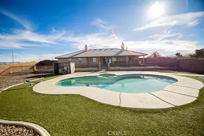 11830 Joshua Dell Road, Victorville, CA 92371 - Photo 8