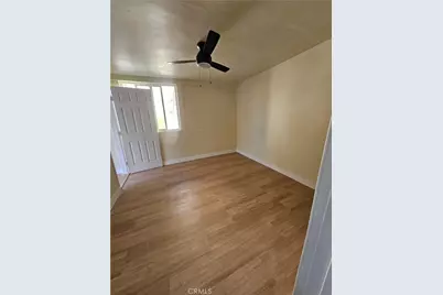 10657 Sherman, Los Angeles, CA 91352 - Photo 18