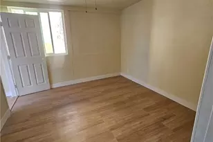 10657 Sherman, Los Angeles, CA 91352 - Photo 18