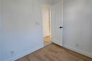 10657 Sherman, Los Angeles, CA 91352 - Photo 8