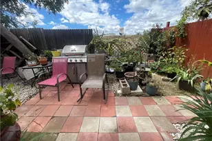 10001 Frontage Road, South Gate, CA 90280 - Photo 14