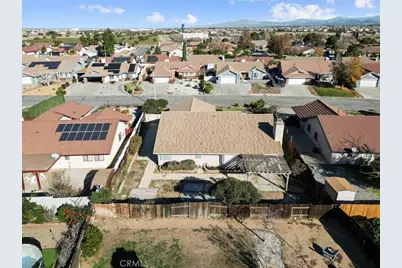 13511 Mountain Drive, Hesperia, CA 92344 - Photo 6