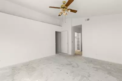 13511 Mountain Drive, Hesperia, CA 92344 - Photo 32