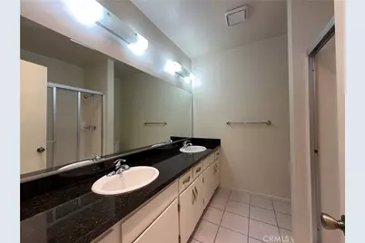7013 Haskell, Van Nuys, CA 91406 - Photo 6