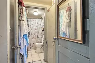 348 W Vernon Ave, Los Angeles, CA 90037 - Photo 34