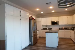 2063 Willowbrook Ln, Perris, CA 92571 - Photo 2