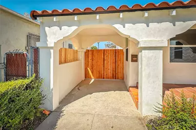 3991 Hubert Avenue, Leimert Park, CA 90008 - Photo 6