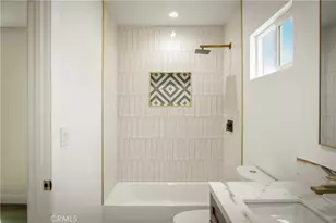 3991 Hubert Ave, Leimert Park, CA 90008 - Photo 22