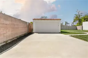 3991 Hubert Ave, Leimert Park, CA 90008 - Photo 26